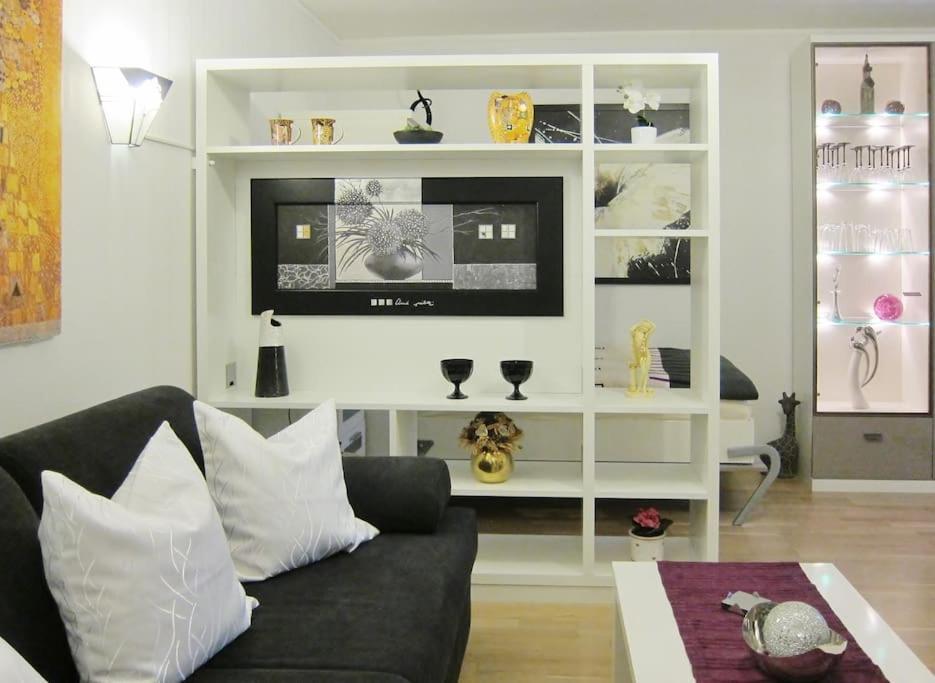 Modernes 1 Zimmer Luxusappartement Kleiner Roland Mit Parkplatz Und Balkon In Bremen Naehe Zentrum Esterno foto